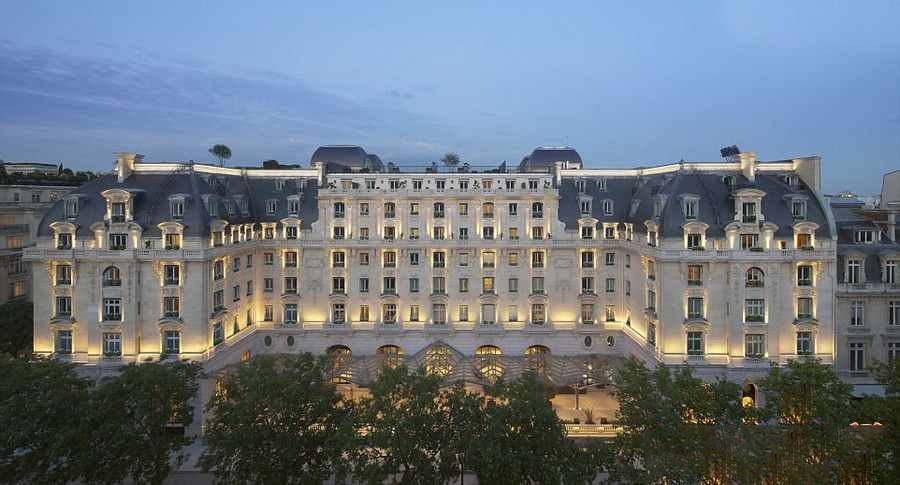 هتلی در پاریس 