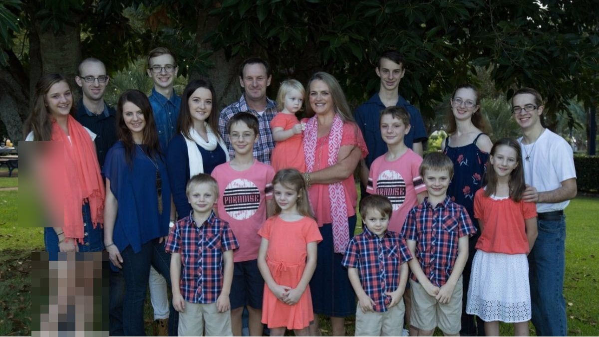 زوج استرالیایی با 16 بچه