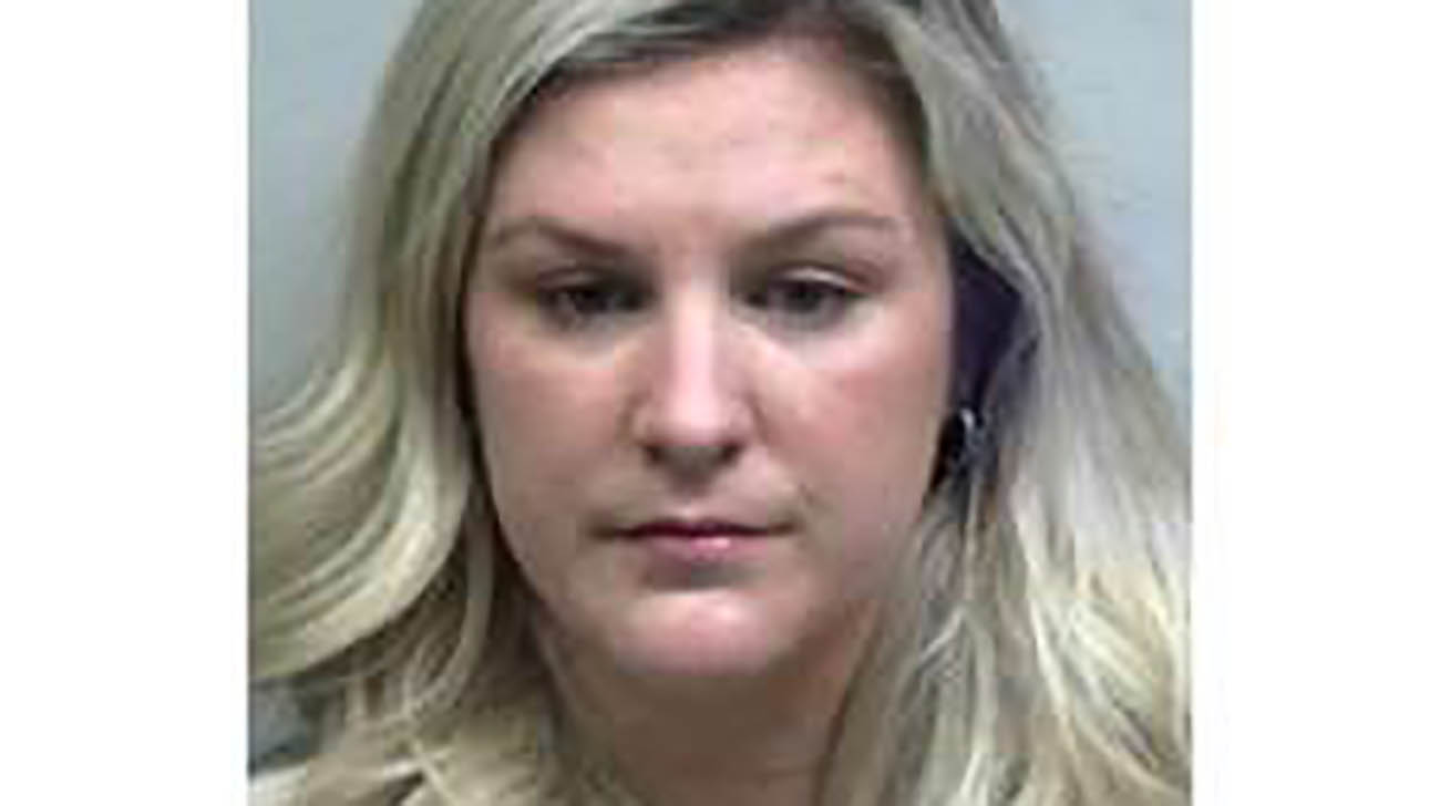 رابطه معلم با دو دانش آموز