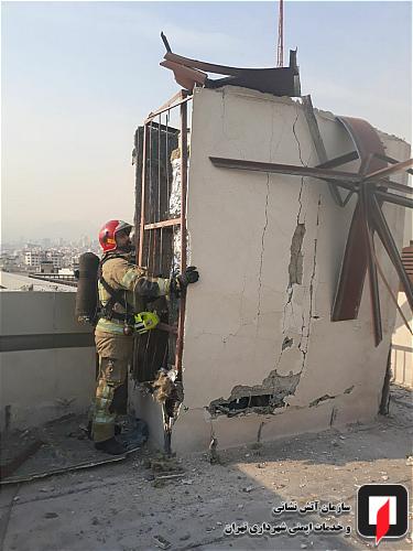 بروز انفجار شدید در ساختمان هشت طبقه تجاری اداری