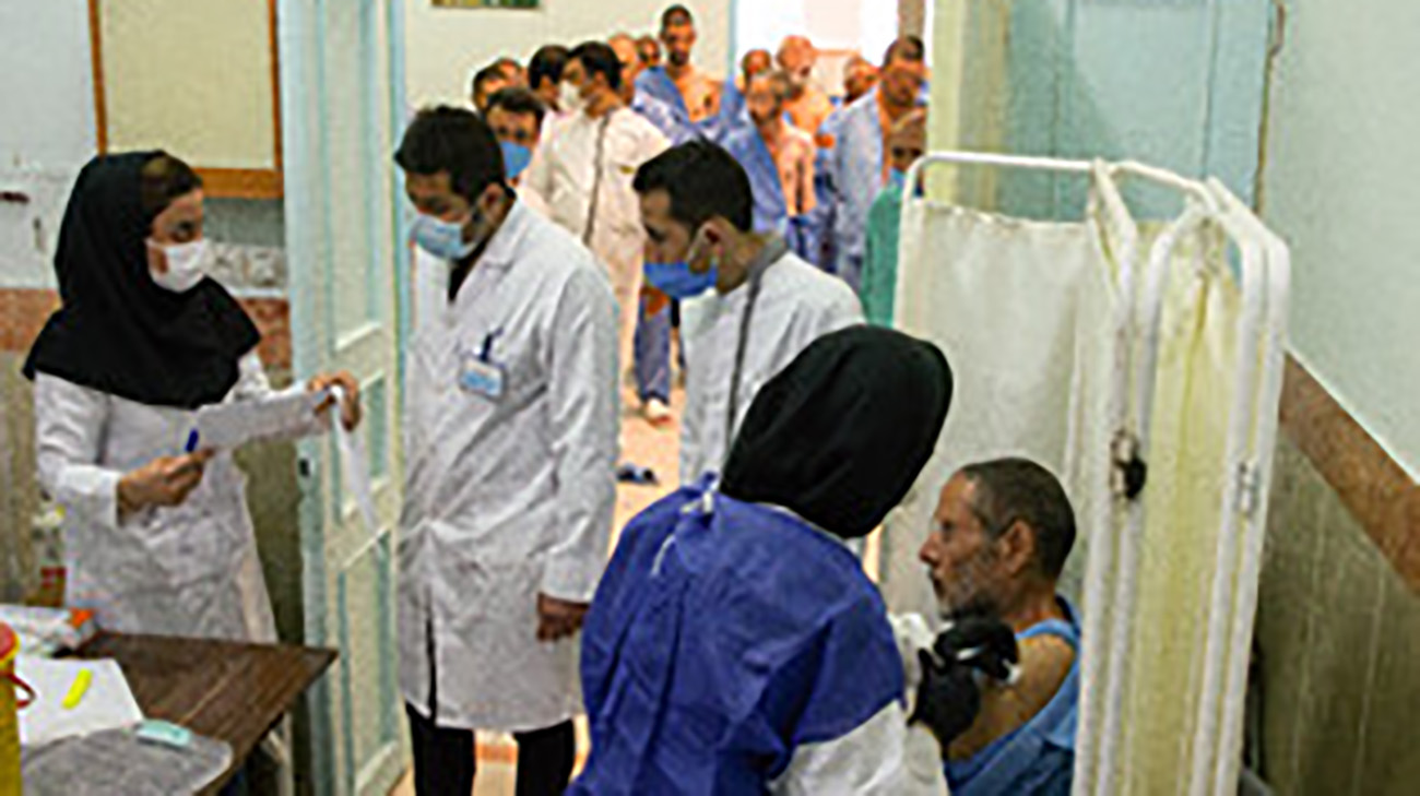 واکسیناسیون بیماران روانی مزمن - مشهد