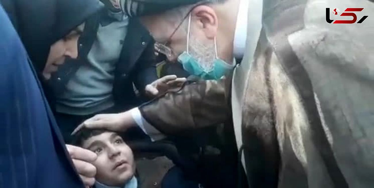 حضور رییس‌جمهور در تجمع خانواده بیماران SMA در مقابل مجلس