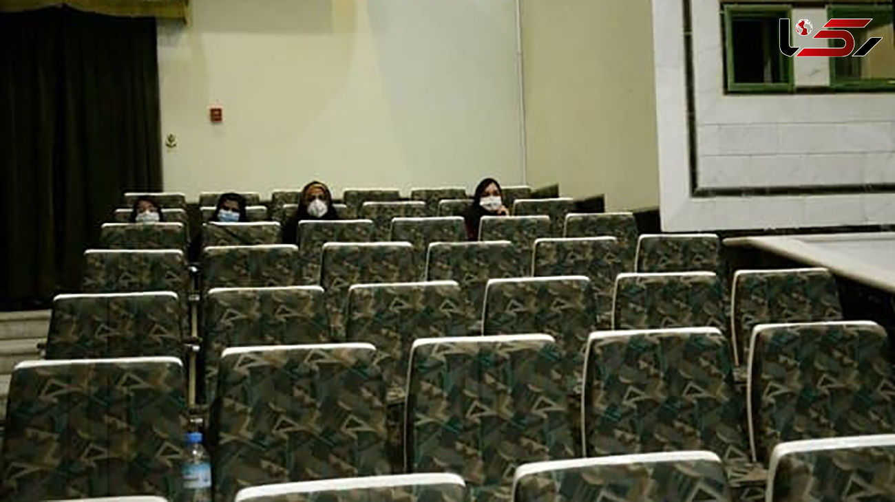 خبرنگاران سیستان و بلوچستانی در حرکتی اعتراضی نشست خبری استاندار را ترک کردند