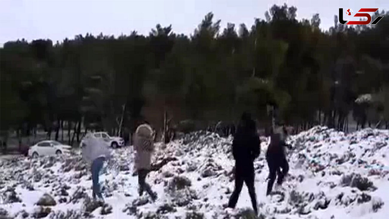 ذوق عجیب مردم لیبی از بارش برف + عکس