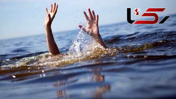 واژگونی وحشتناک یک شناور در اسکله تفریحی کیش / 15 مسافر در شرایط بحرانی